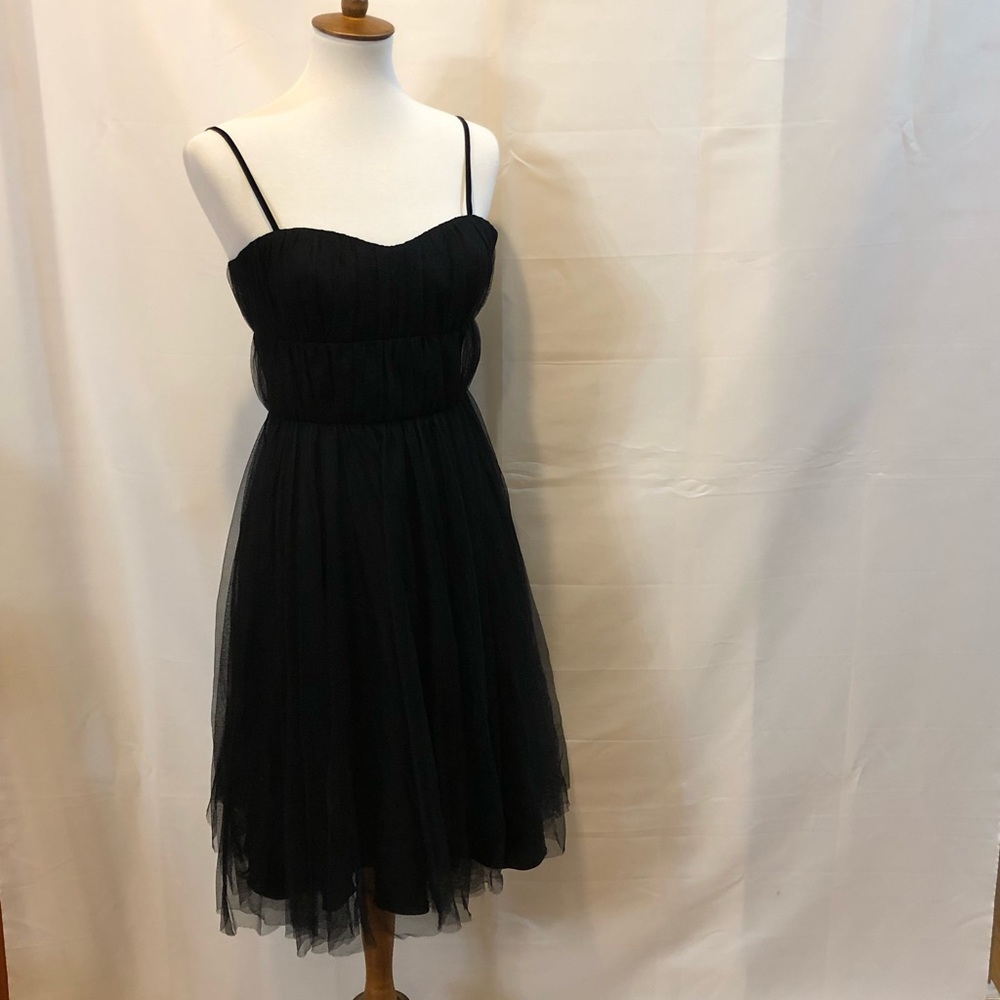 Banana republic black and tuelle silk dress. - Picture 1 of 7